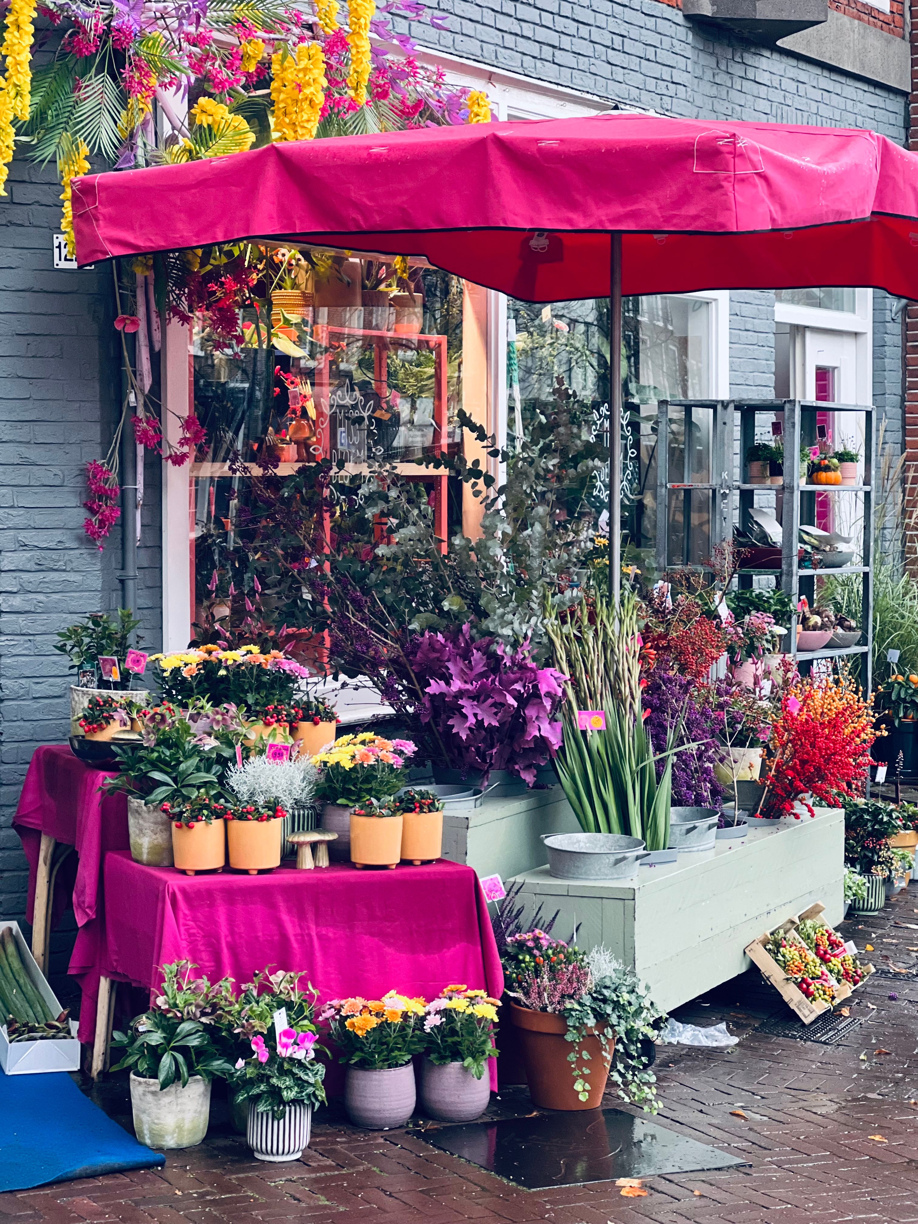 Beautiful event floral decoration setup